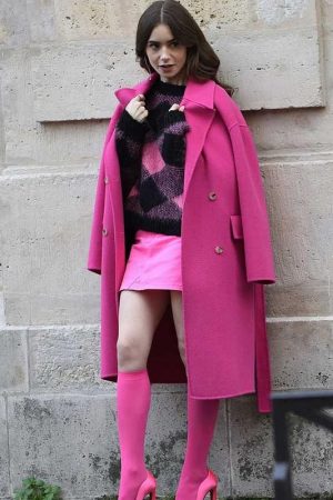 British-American actress Wearing A Stylish Pink Wool Trench Coat