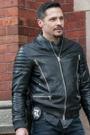 Nick Wechsler Wear Black Leather Jacket In Chicago P.D