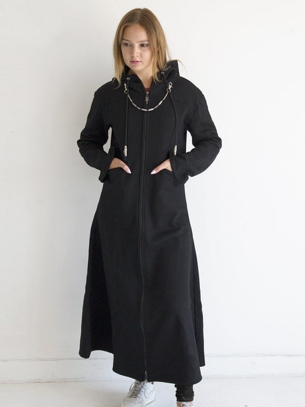 A Women Wearing Video Game Organization XIII Long Cosplay Black Coat