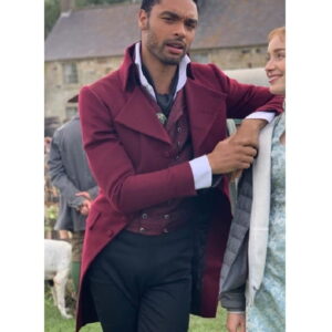 Rege Jean Page Wearing Maroon Coat In Bridgerton