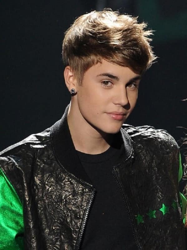 Singer Justin Bieber Wearing Green Sleeves Black Leather Jacket