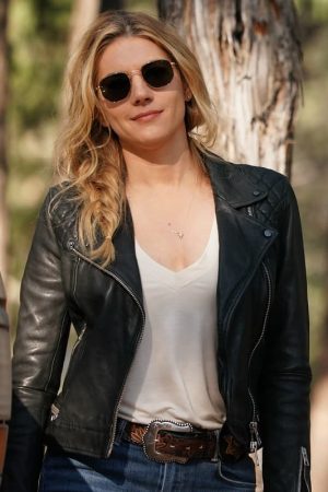Actress Katheryn Winnick Wearing Black Quilted Leather Jacket In Big Sky as Jenny Hoyt