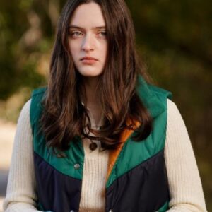 Actress Lola Skye Reid Wearing Green Vest In Big Sky as Madison Ryan