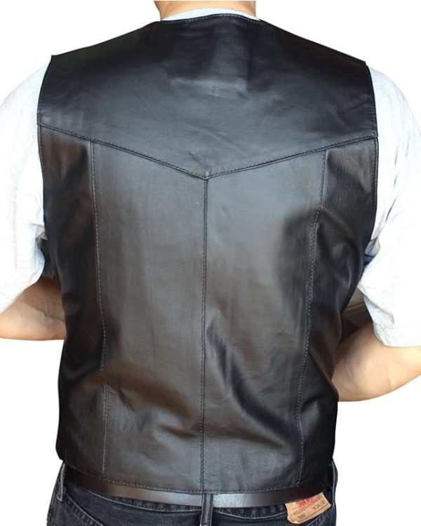 A Men Wearing Vest